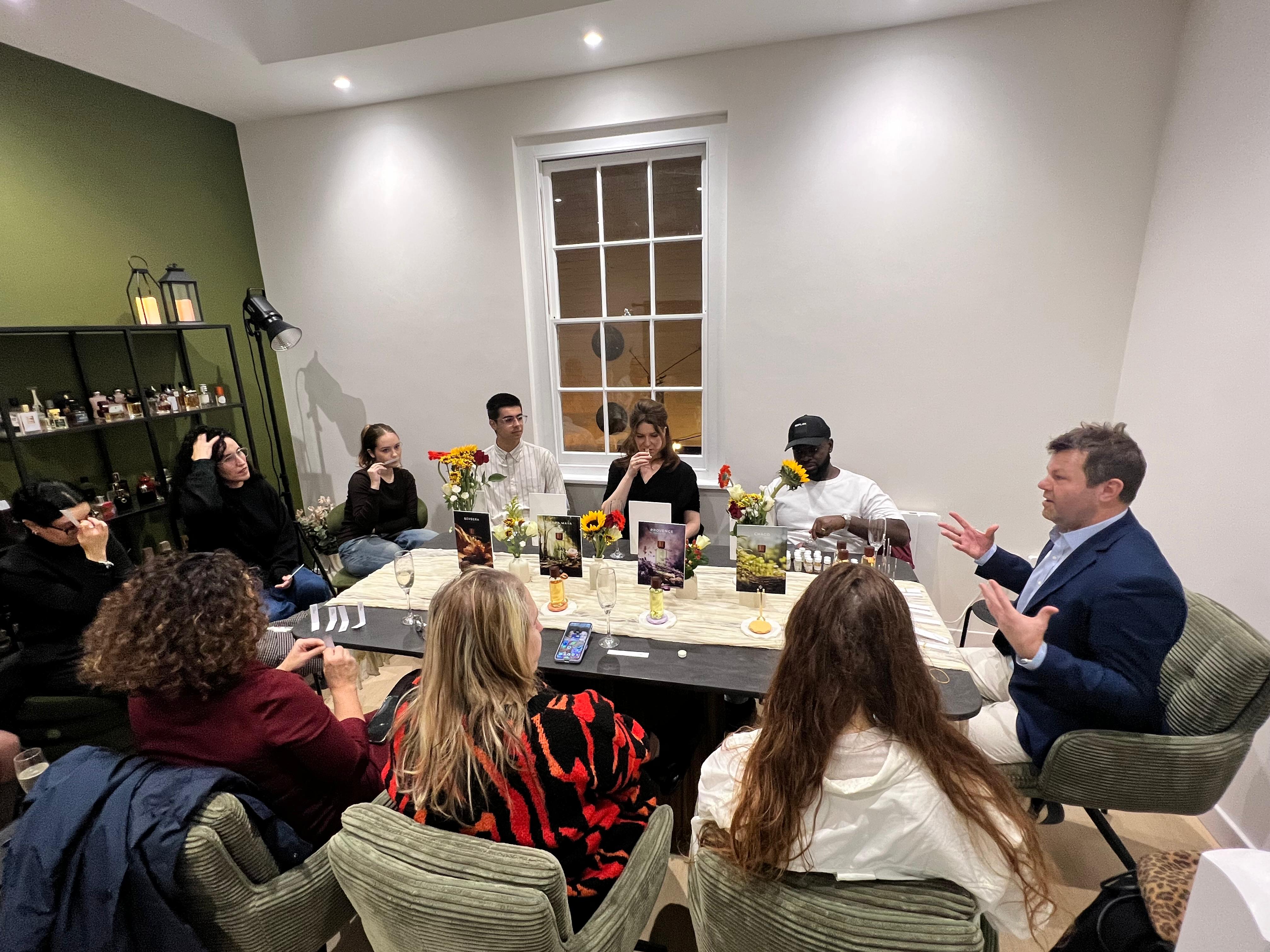 Nissaba Masterclass at Parfums Le Dance – Agence De Parfumerie